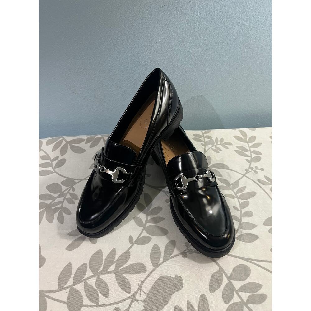 Nine West Black Glossy Horsebit Loafers Lug Sole Chunky Preppy Size 9.5
